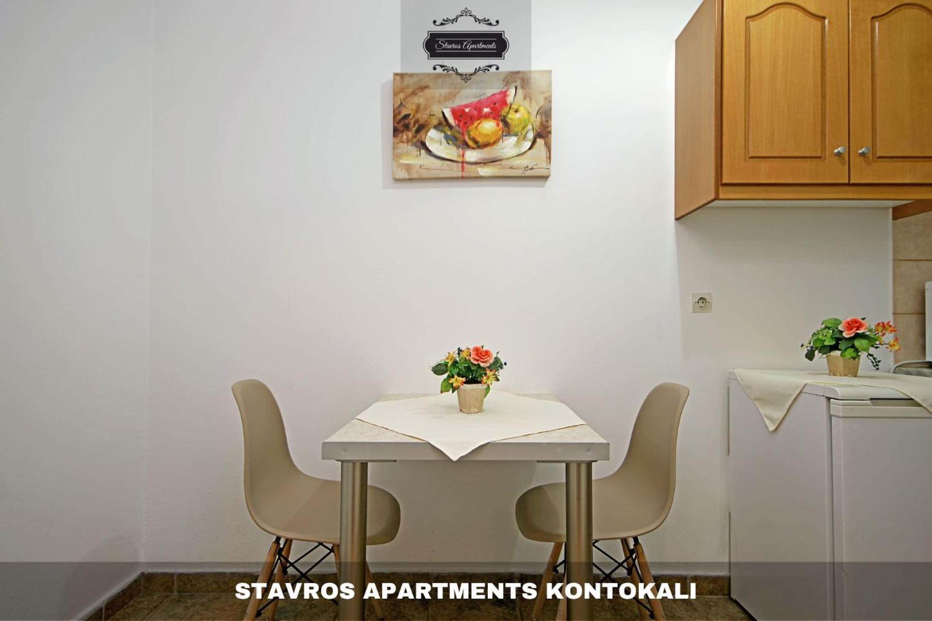 Stavros Apartments Kontokali Next To Gouvia Marina Bagian luar foto